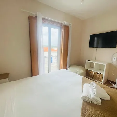 Сasa de vacaciones Casa Sonia Great Location Quiet Area Easy Access Óbidos