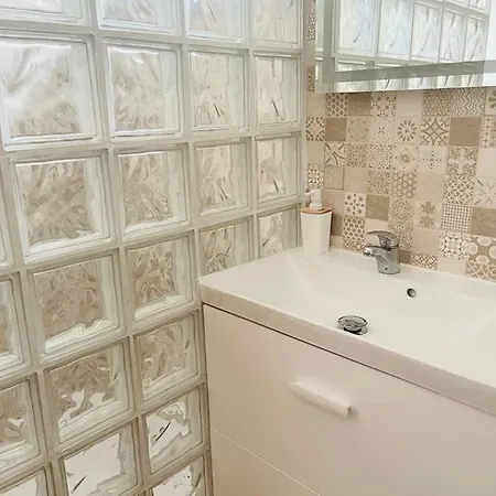 Casa Sonia Great Location Quiet Area Easy Access Σπίτι διακοπών Όμπιδος
