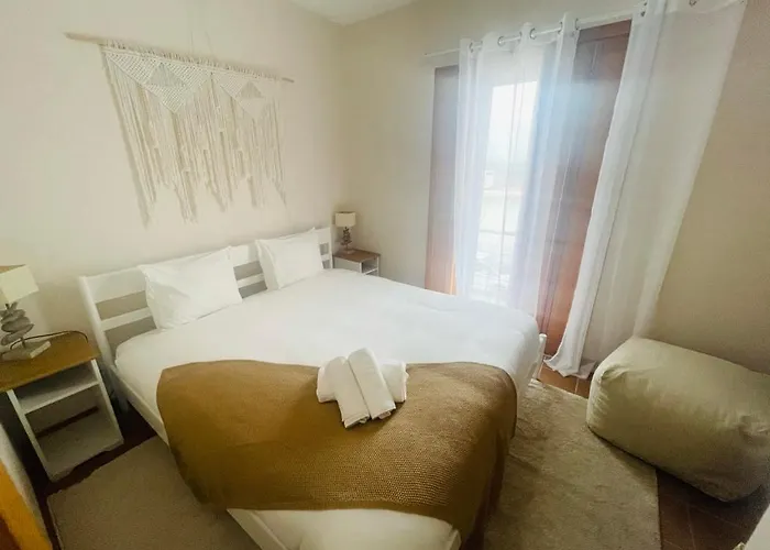 Сasa de vacaciones Casa Sonia Great Location Quiet Area Easy Access Óbidos