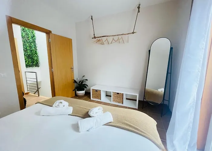 Casa Sonia Great Location Quiet Area Easy Access Сasa de vacaciones *